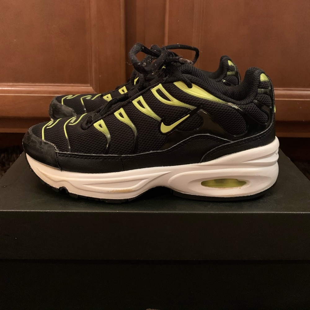 Nike Air Max Plus PS Size 1Y